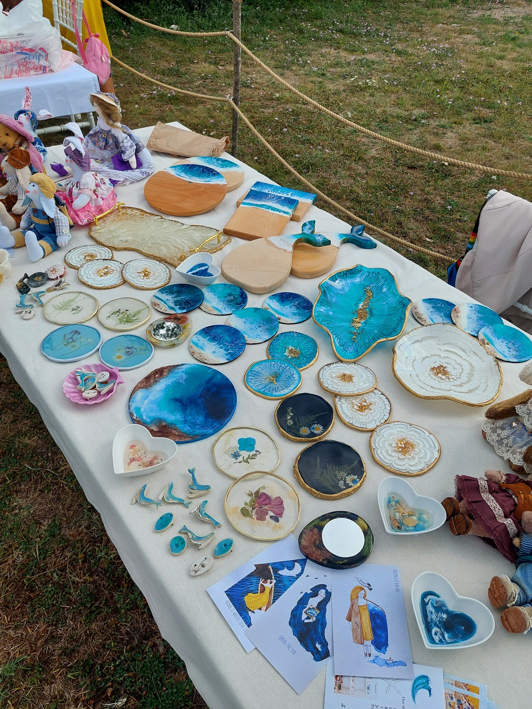 How to Price Your Resin Artwork — Calmly and Without Undervaluing Yourself