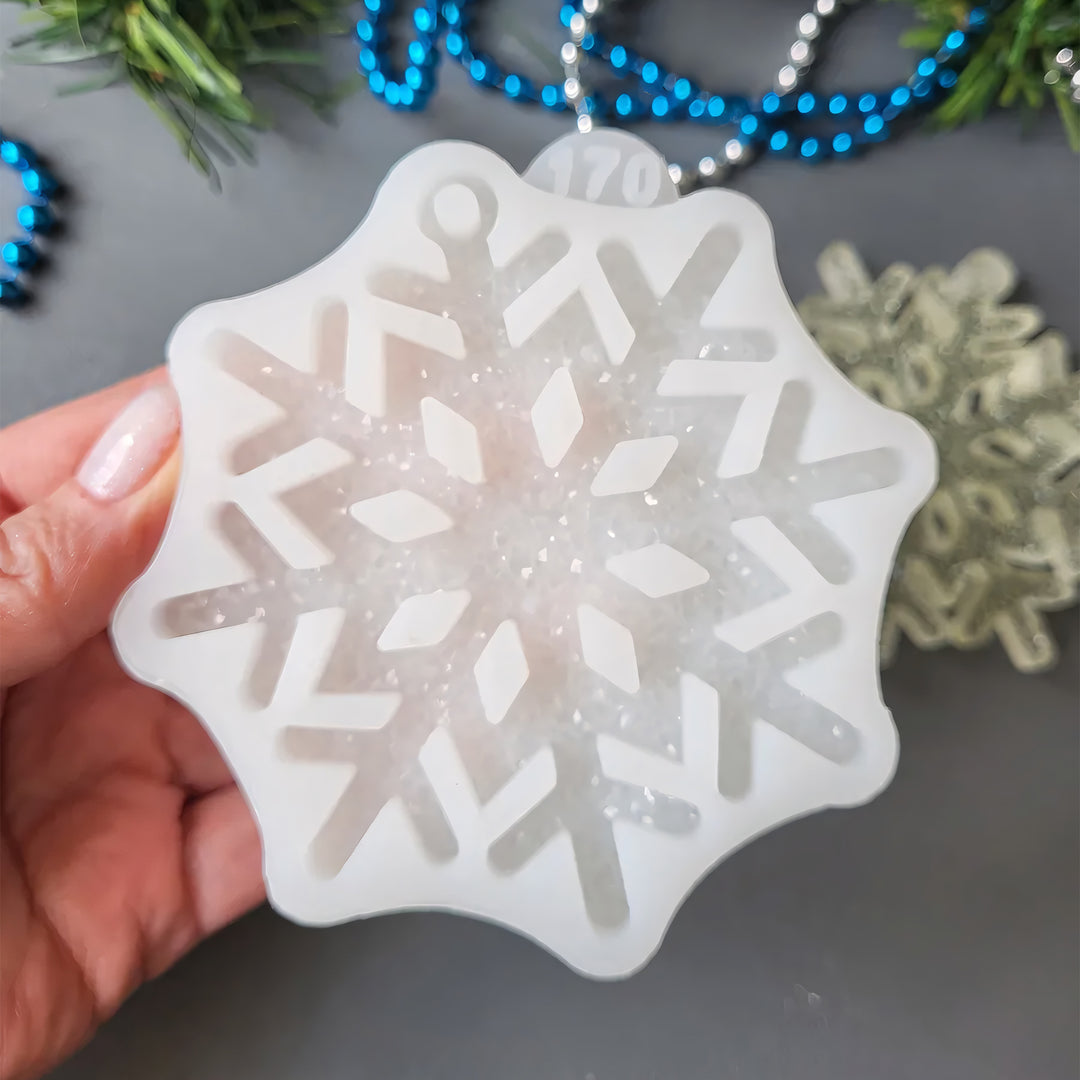 Crystal Snowflake Ornament 3 Silicone Mold, 9x9x0.5 cm