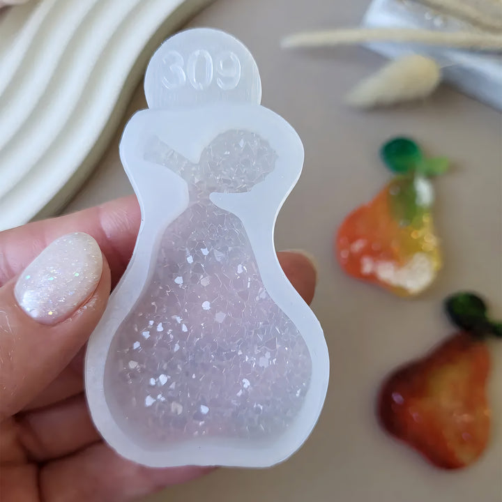 Crystal Pear Brooch Silicone Mold, 5.5x3.5x0.5 cm