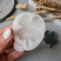 Crystal Four-Leaf Clover Brooch Silicone Mold, 5x4.2x0.5 cm