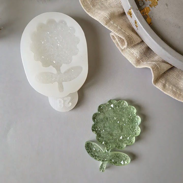 Crystal Flower Brooch Silicone Mold, 5x3.5x0.5 cm