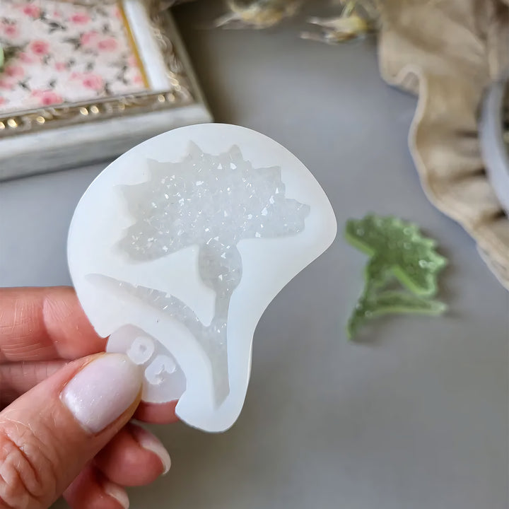 Crystal Cornflower Brooch Silicone Mold, 5.3x4.3x0.5 cm