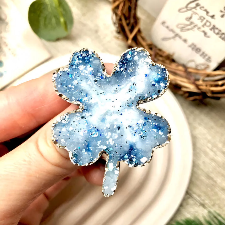 Crystal Four-Leaf Clover Brooch Silicone Mold, 5x4.2x0.5 cm