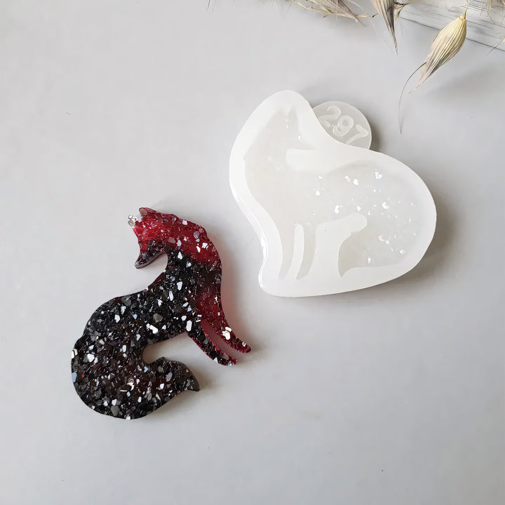 Crystal Fox Brooch Silicone Mold, 4.5x5x0.5 cm