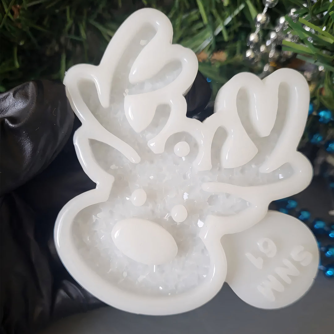 Crystal Reindeer Ornament Silicone Mold, 7.5x7.5x0.5 cm