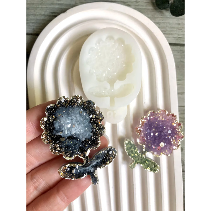 Crystal Flower Brooch Silicone Mold, 5x3.5x0.5 cm