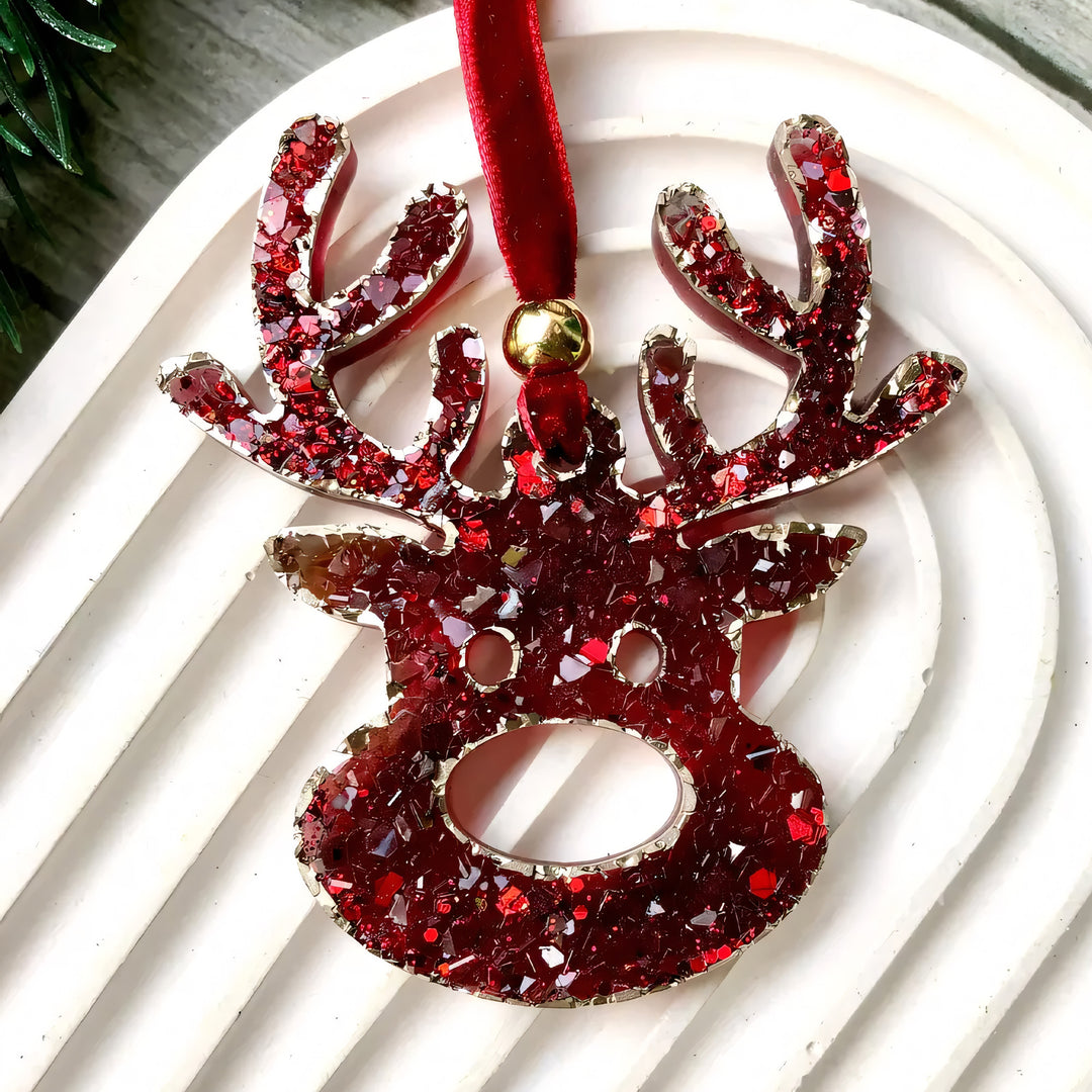 Crystal Reindeer Ornament Silicone Mold, 7.5x7.5x0.5 cm