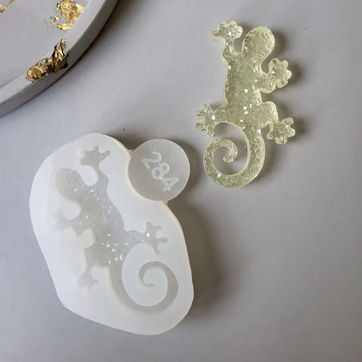 Crystal Lizard Brooch Silicone Mold, 5.5x3.8x0.5 cm