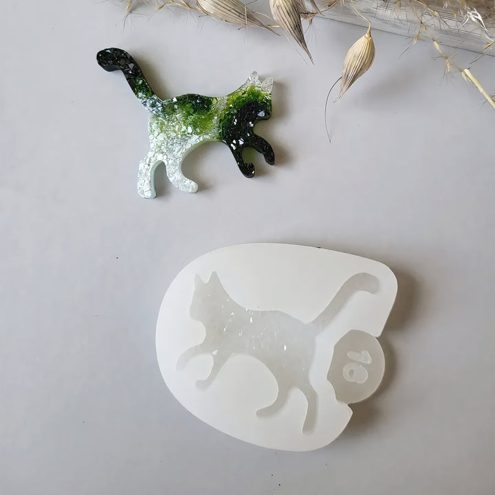 Crystal Kitten Brooch Silicone Mold, 4.5x5x0.5 cm