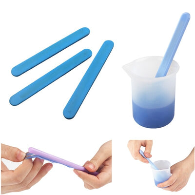 Silicone Flat Sticks Set, 3 pieces, light blue, reusable and easy to clean, 14.5x1.8x0.3 cm.