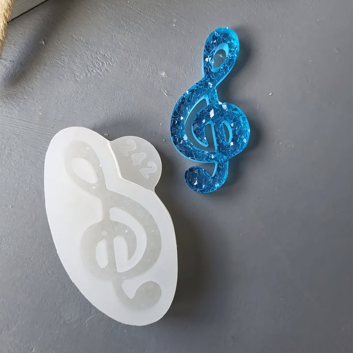 Crystal Treble Clef Brooch Silicone Mold, 5.5x2.6x0.5 cm