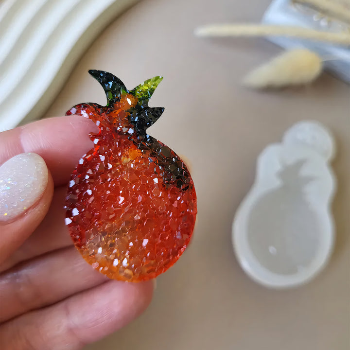 Crystal Pineapple Brooch Silicone Mold, 5x3x0.5 cm