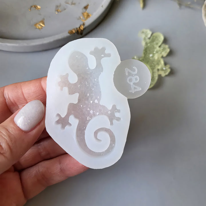 Crystal Lizard Brooch Silicone Mold, 5.5x3.8x0.5 cm