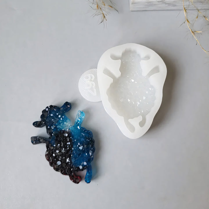 Crystal Sheep Brooch Silicone Mold, 5x3.5x0.5 cm