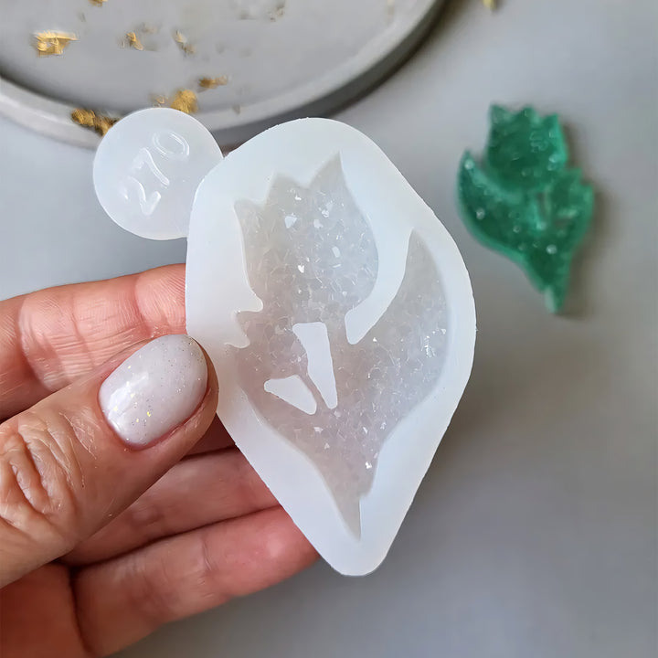 Crystal Tulip Brooch Silicone Mold, 5.3x3.3x0.5 cm