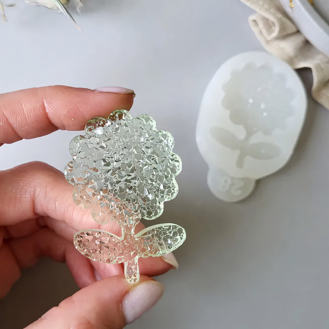Crystal Flower Brooch Silicone Mold, 5x3.5x0.5 cm
