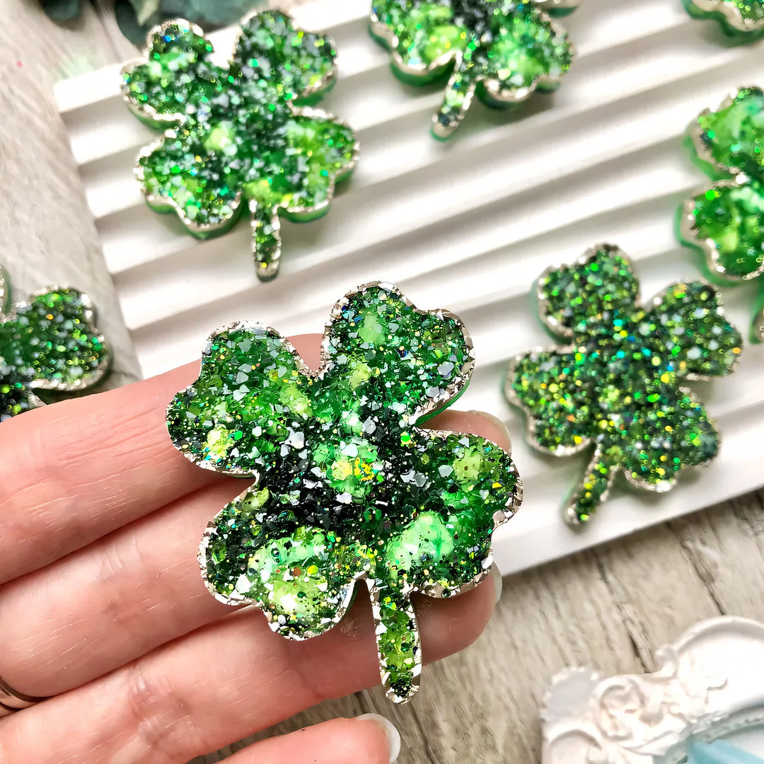 Crystal Four-Leaf Clover Brooch Silicone Mold, 5x4.2x0.5 cm