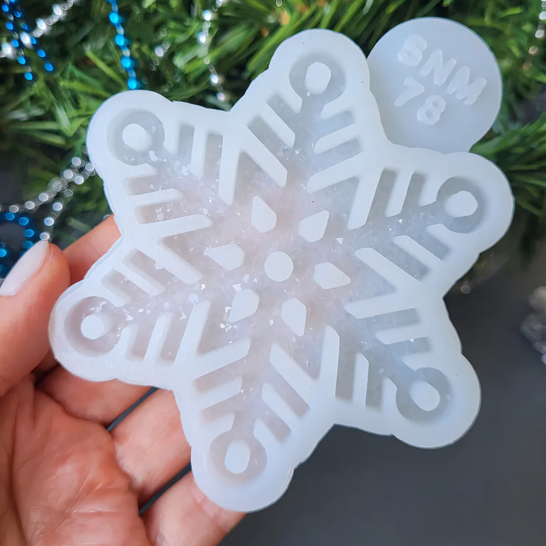 Crystal Snowflake Ornament 2 Silicone Mold, 9x9x0.5 cm