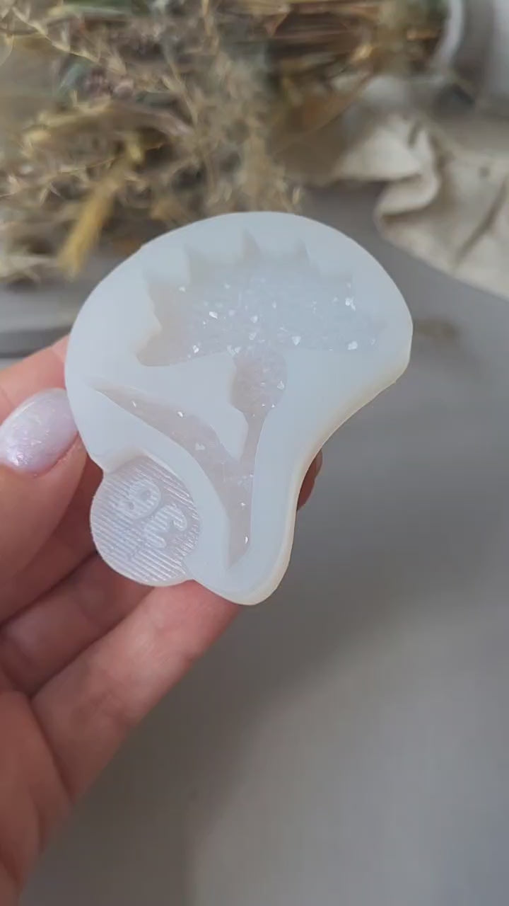 Glossy Cornflower Brooch Silicone Mold, 5.3x4.3x0.7 cm