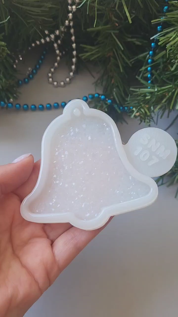 Crystal Bell Ornament Silicone Mold, 7.5x7.5x0.5 cm