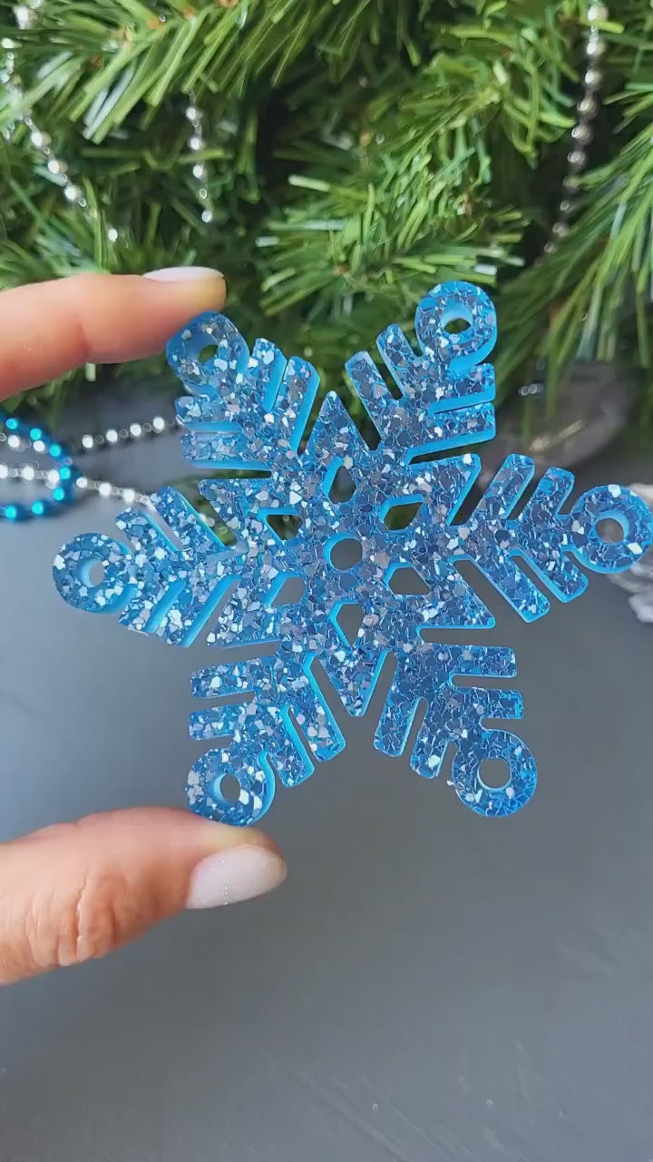 Crystal Snowflake Ornament 2 Silicone Mold, 9x9x0.5 cm