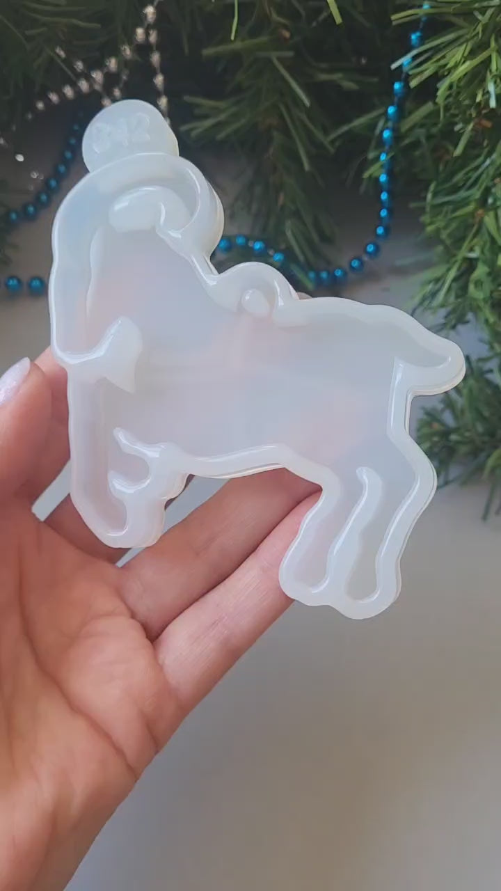 Glossy Goat Ornament (2027 Symbol) Silicone Mold, 8x8x0.6 cm