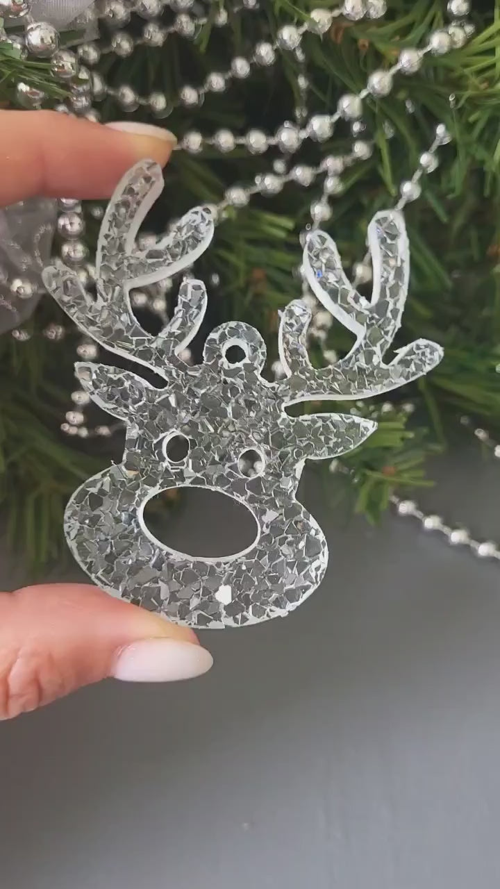 Crystal Reindeer Ornament Silicone Mold, 7.5x7.5x0.5 cm