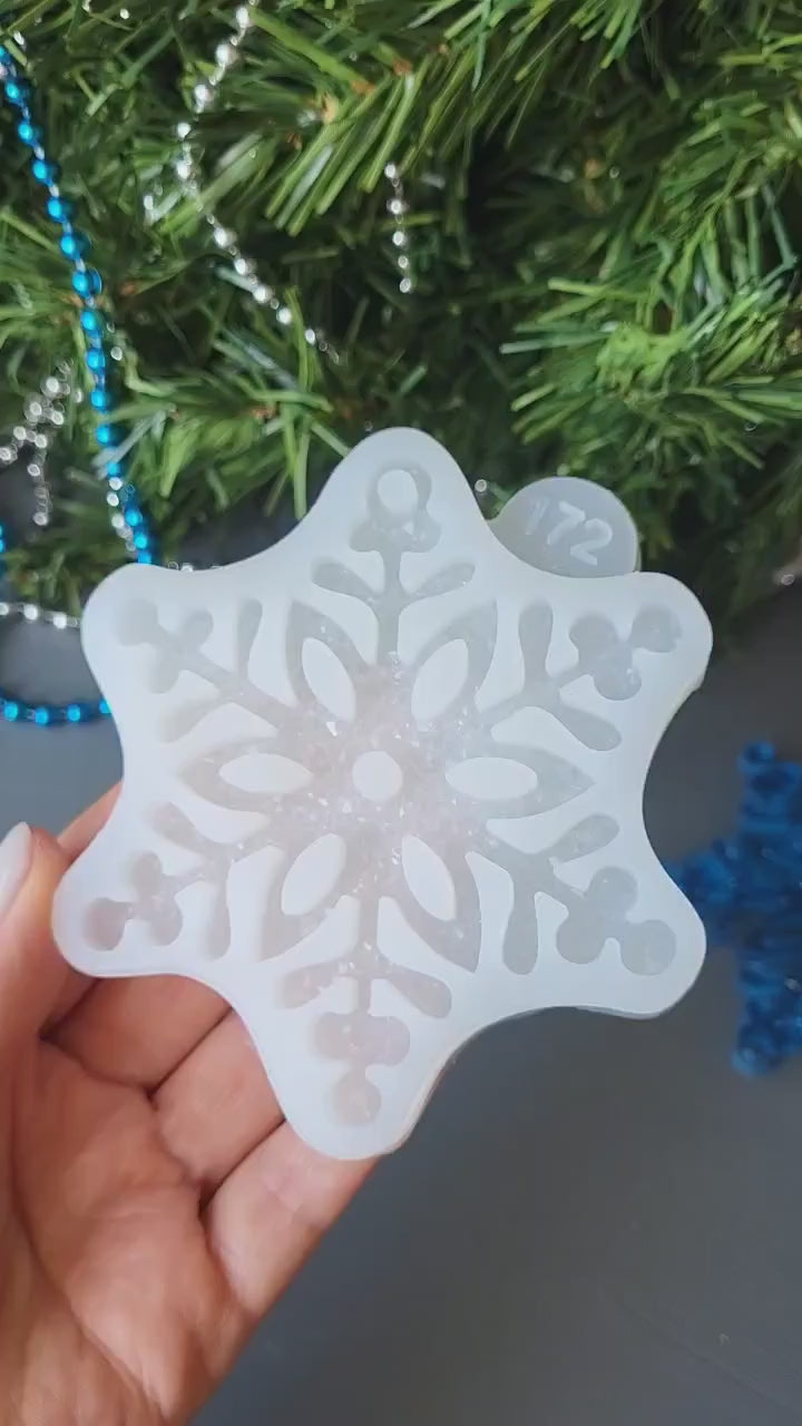 Crystal Snowflake Ornament 5 Silicone Mold, 9x9x0.5 cm