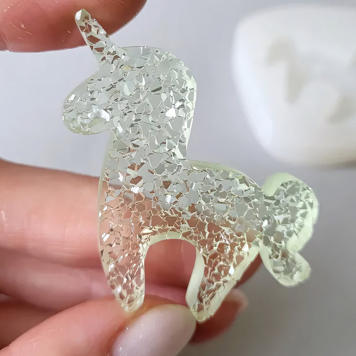 Crystal Unicorn Brooch Silicone Mold, 4x5x0.5 cm