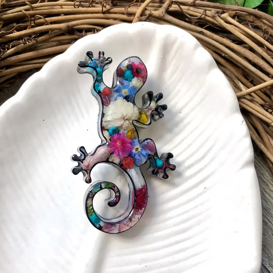 Glossy Lizard Brooch Silicone Mold, 5.5x3.8x0.7 cm