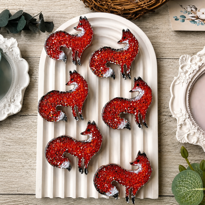 Crystal Fox Brooch Silicone Mold, 4.5x5x0.5 cm