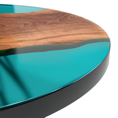 Wood PRO Epoxy Resin on wood table, deep casting, UV-protected, self-leveling finish.